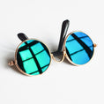 Load image into Gallery viewer, Fashion Personality Small Pet Accessory Mirror