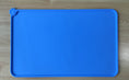 Cargar la imagen en la vista de la galería, Blue pet feeding mat holding food and water bowls arranged neatly for pets