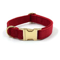 Cargar la imagen en la vista de la galería, Red velvet pouch with white zipper and gold clip