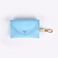 Cargar la imagen en la vista de la galería, Light blue leather pouch with snap button and gold clip for dog accessories