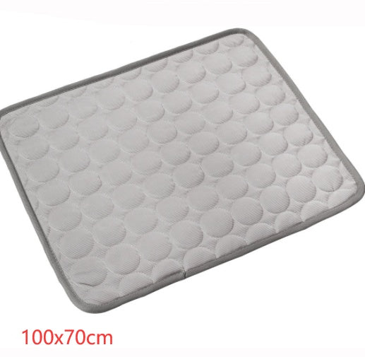 Gray pet cooling mat with round quilted pattern, size 100x70 cm shown on white background