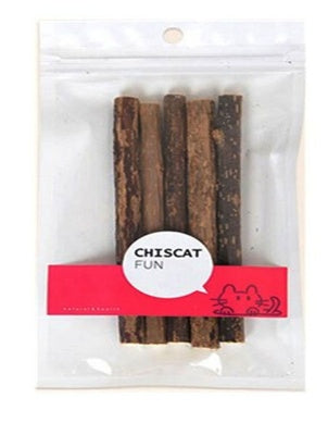 Resealable package containing four natural Matatabi sticks labeled 'CHISCAT FUN'