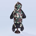Charger l'image dans la visionneuse de la galerie, Pet Clothes Autumn Winter Camouflage Hooded Pet Clothing
