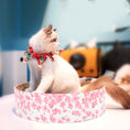 Load image into Gallery viewer, Round corrugated cat scratcher
