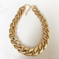 Load image into Gallery viewer, Cat metal jewelry necklace
