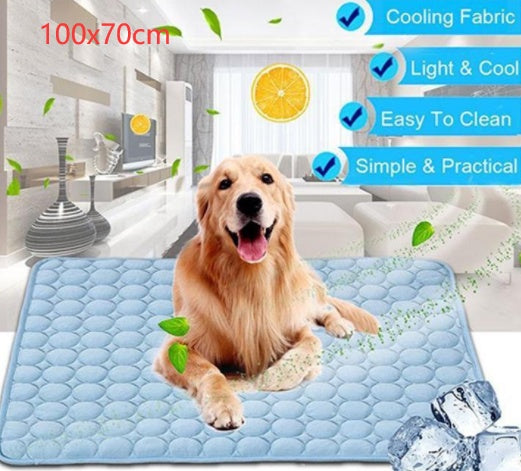 Golden retriever on light blue pet cooling mat with cooling fabric features highlighted in room setting