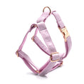 Cargar la imagen en la vista de la galería, Rolled purple velvet leash with rose gold hook
