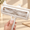 Cargar la imagen en la vista de la galería, Open collection compartment and release catch of the pet hair remover
